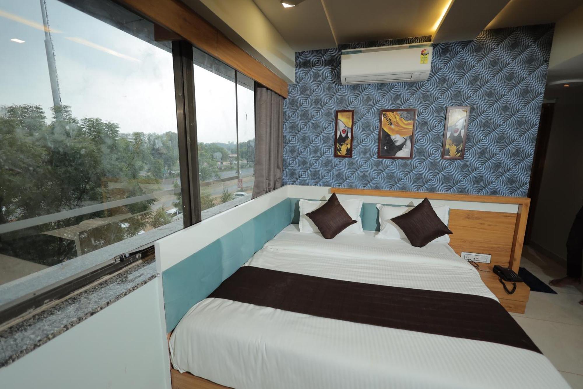 Hotel Rk Fortune Amhedabad Dış mekan fotoğraf
